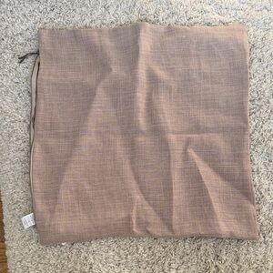 NWT Pottery Barn Belgian Linen Pillow Cover